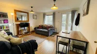 Stylish Garden Flat Near Loch Ness - Apartments