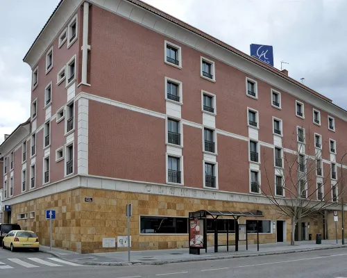 Clement Barajas Hotels near Barajas