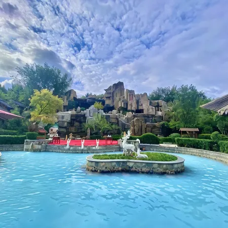 Bailu Hotspring Hotel