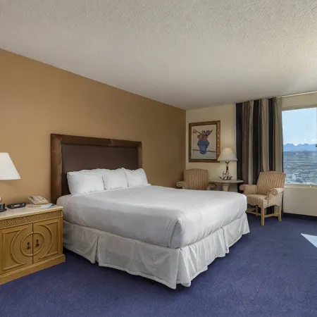 Laughlin River Lodge