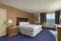 Laughlin River Lodge