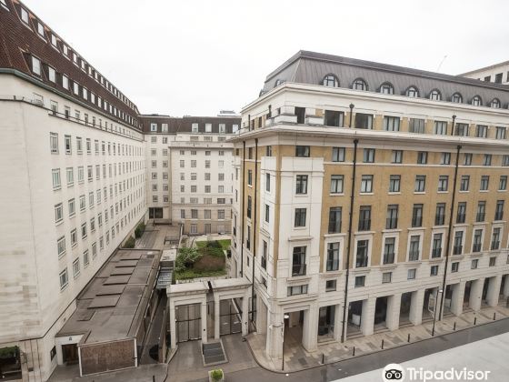 Premier Inn London County Hall