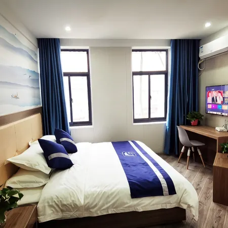 Peer Select Hotel 1st Road (Changfeng North City Wanda Plaza Branch)