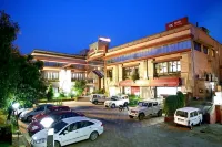 Country Inn & Suites by Radisson Jammu - Bãi đậu xe