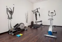 希爾頓花園酒店 - 麥迪遜西/米德爾頓 - 健身室/gym room