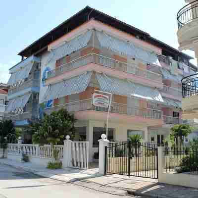 Niki Apartments Hotel Exterior