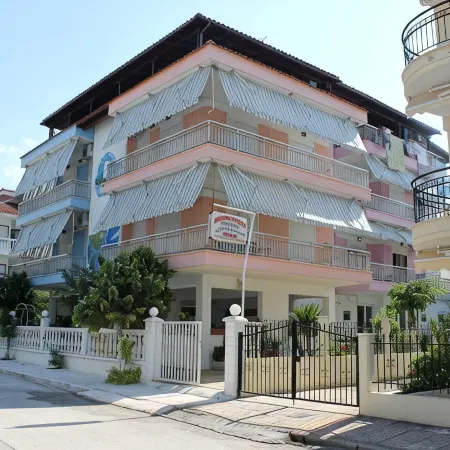 Niki Apartments