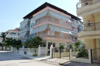 Niki Apartments - Homestays