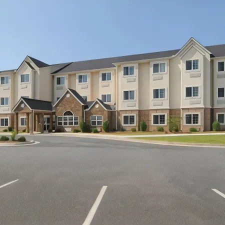 Microtel by Wyndham Perry National Fairground Area I-75