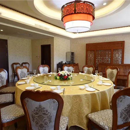 Longguizhai Waterfall Hotel