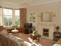 Leven House Bed and Breakfast Hotel di Crieff