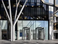 Aparthotel Adagio Frankfurt City Messe Các khách sạn gần Cao ốc Messeturm