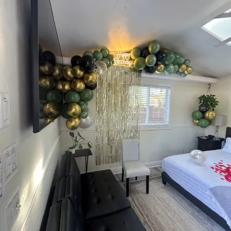 The Kings Quarters