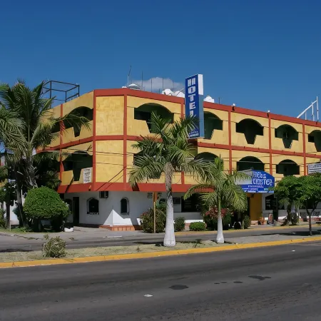 Hotel Las Fuentes