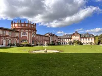 Apartment Wiesbaden at the Biebrich Castle-Park