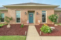 Halcyon Oasis-POOL+Dog Friendly/Close to Eastchase