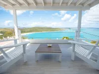 Beach Bunker overlooking Flamenco Beach @ Culebra Island, PR 庫萊布拉住宿飯店