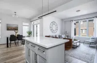 Elegant Home in Collingwood