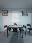 Cozy 2-bedroom apartment in the heart of Bayamón with WiFi & AC - 民宿