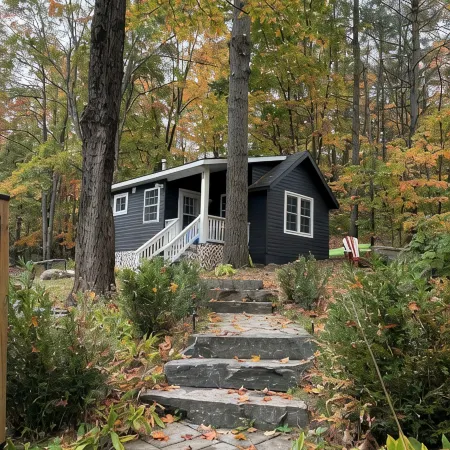 Riverside Blue… Your cozy guesthouse for all things Muskoka!