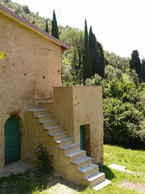 Nice small house with garden and breath-taking view over the Versilia Coast
