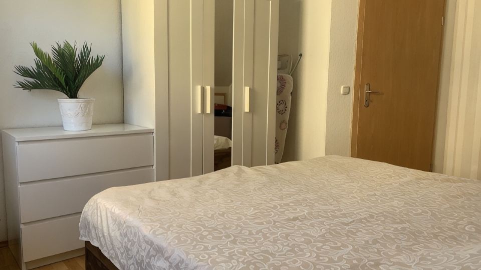 Quiet apartment on the outskirts of the city