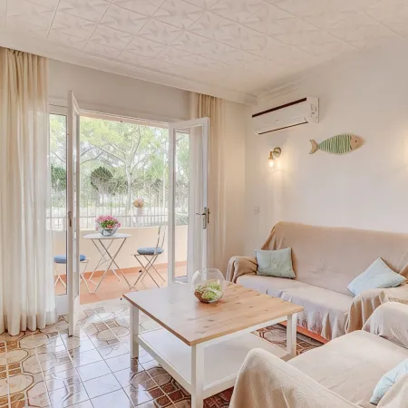 Aiguamarina Beach apartment in Puerto de Alcudia, close to the beach