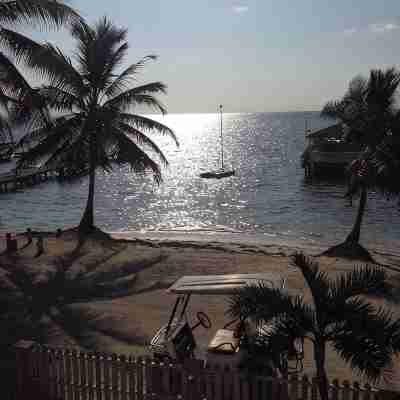 Casa Magdaluz, Recently Renovated Beach House with Great View!! Fitness & Recreational Facilities
