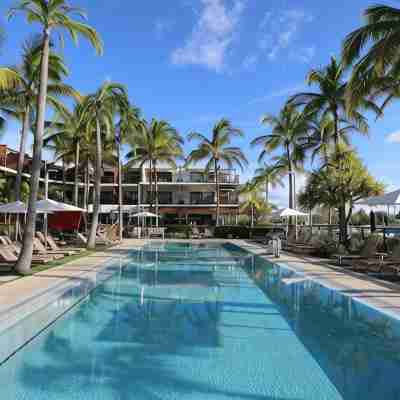 Stay aboard elegant sailboat Fitness & Recreational Facilities