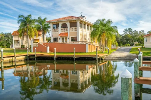 Waterfront! Boat dock available for, families welcome!
