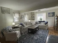 Large Charming Historic House close to Beaches - Boutique
