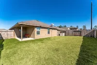 Amazing & Modern 3BR, 2BA Home near IAH, DT