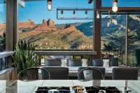 Luxury Uptown Sedona home w UNBLOCKABLE views - 4つ星