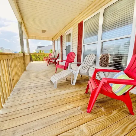 *Beach House!!*Views!!*Steps to Ocean!*Amenities!