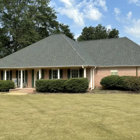 Tupelo house near mall