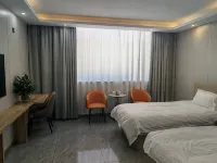 Huancang Hotel Hotels in Zanda