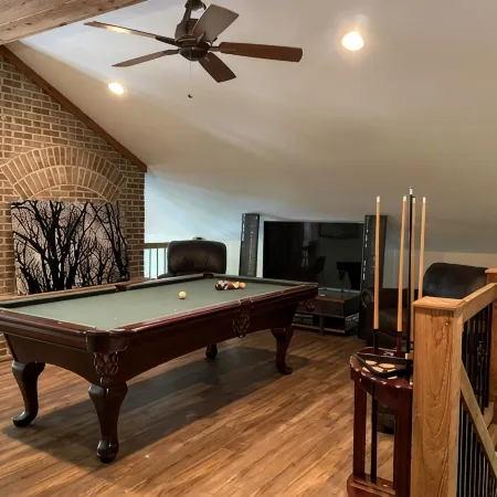 New to VRBO! Spacious Home with Multiple Porches and Private Dock