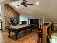 New to VRBO! Spacious Home with Multiple Porches and Private Dock - 4성급