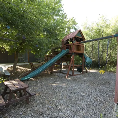 Canyon Lodge- - 8 Acres - Sleeps 10 Hotels in Cache County