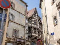 Le Double Pirou 2 Appartements Halte Auvergne 티에르 호텔