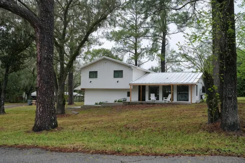 Sleeps 8•Modern Ocala Retreat•Near Springs•Family Friendly•Downtown•The Getaway