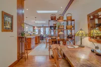 Incredible Luxury Loft in Historic Downtown McMinnville - 4-Star