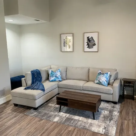 Peaceful Home in DFW Center
