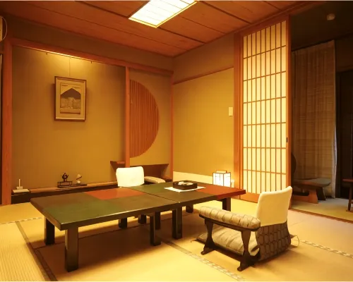 Sennennoyu Koman Hotels near Genbudo Park