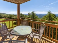 Summit Condo 201A - Recently Renovated, Great Views, Close to Village! Hoteles en Edray