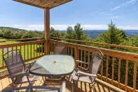 Summit Condo 201A - Recently Renovated, Great Views, Close to Village!