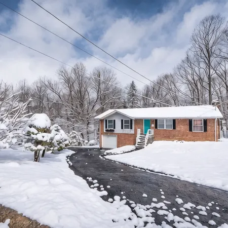 #VelvetHill#NewRiverGorge#HotTub#Gameroom#PetFriendly#FirePit#KidsArea#Bbqgrill