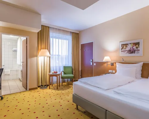 Ibercity Wien Schönbrunn Hotels near 14. Penzing