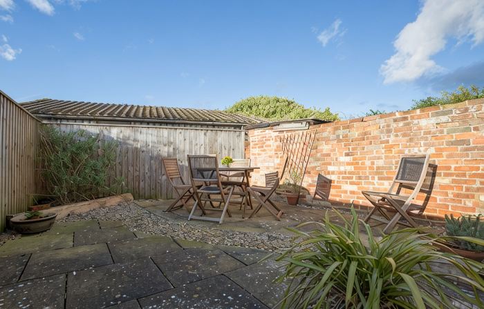 Charming cottage on North Norfolk coast