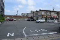 松阪豪華花園酒店 - 停車場